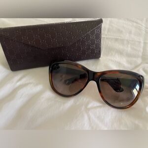 Gucci sunglasses